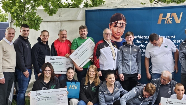 Speckbachpelzer Michelfeld sichern sich 2. Platz beim H&N Förderpreis